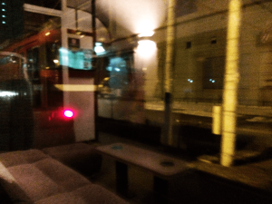 北斗星ED79　付け替え待機機関車を北斗星車内から