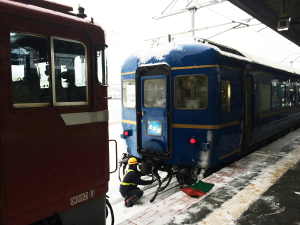 北斗星　函館　機関車付け替え