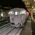 新得駅とキハ40