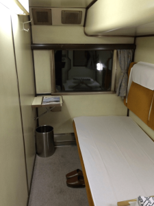 北斗星　9号車ソロ下段　東日本車