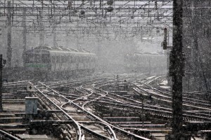 雪が降る札幌駅