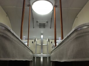 スハネフ14 552　寝台