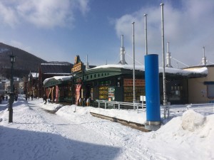 ラッキーピエロ　マリーナ末広店