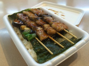 ハセガワストア　やきとり弁当