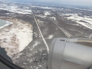 雪の北海道上空