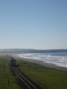北浜駅からオホーツク海。キハ40 730