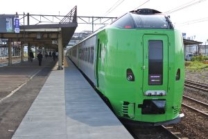 深川駅　ライラック1号
