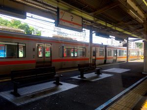 紀勢本線　津駅