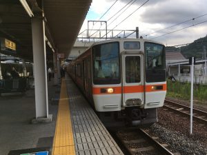 米原・大垣からの接続列車