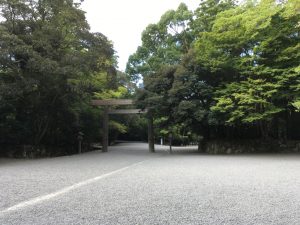 伊勢神宮内宮の鳥居