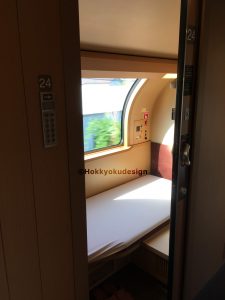 サンライズ出雲・7号車24番B個室シングル