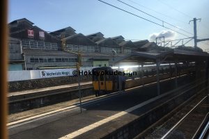 サンライズ出雲・伯備線車窓・安来駅