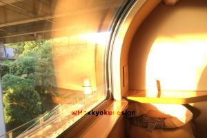 東京へ向かうサンライズ出雲92号の車窓